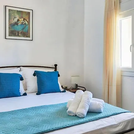 Anacosta Villa, In Villa