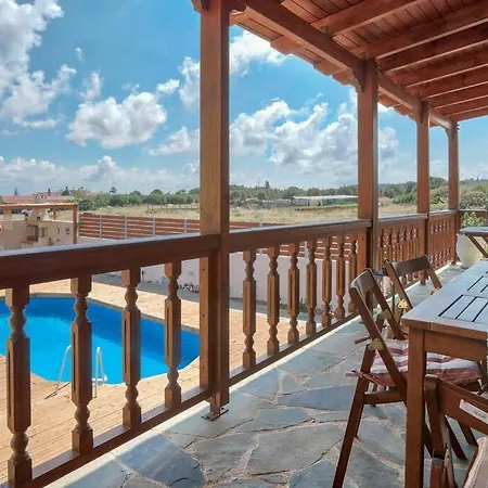 Anacosta Villa, In *