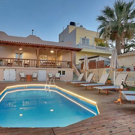 Anacosta Villa, In