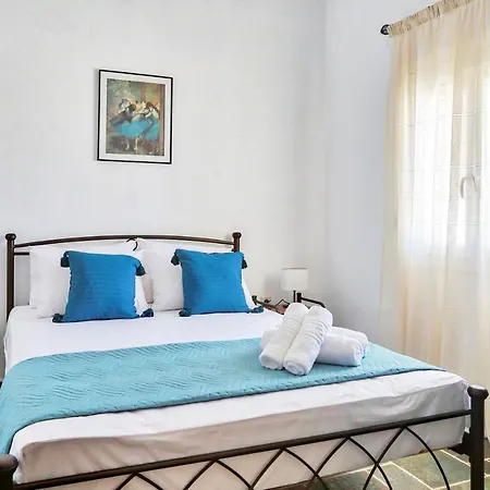 Anacosta Villa, In *