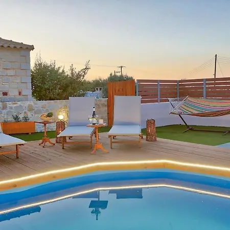 Anacosta Villa, In *